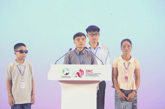 Echoes from the Fields: Stories of Resilience and Hope from Laos&rsquo; UXO Survivors